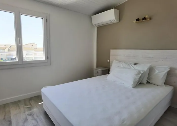 Climatisé 2 Pièces Avec Terrasse Et Parking - Classé 2 étoiles - Fr-1-326-690 * Marseillan (Herault)