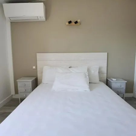 Climatise 2 Pieces Avec Terrasse Et Parking - Classe 2 Etoiles - Fr-1-326-690 * מרסיאן