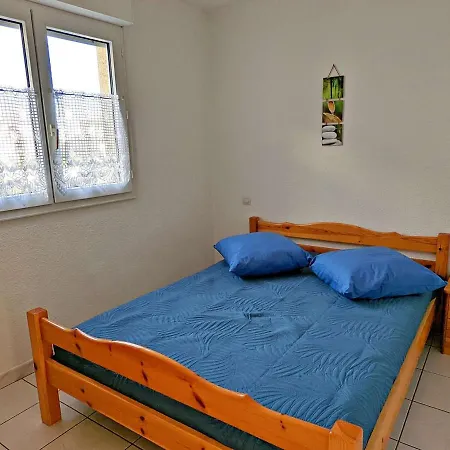 2 Pieces Avec Piscine, Parking, Proche Commerces - - Fr-1-387-188 Apartment Marseillan (Herault)